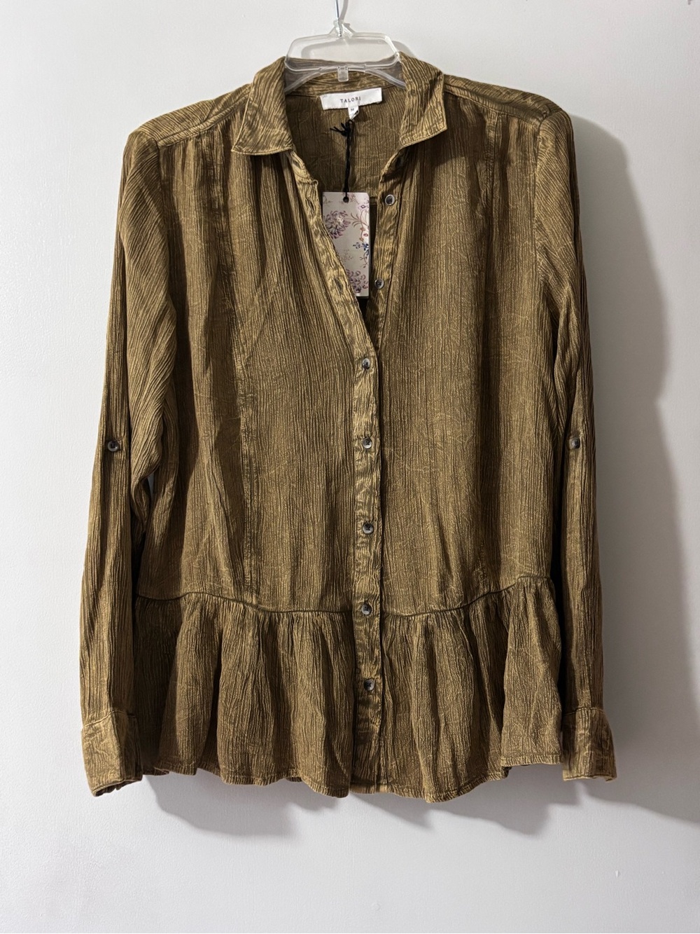 Relaxed Button-Down Peplum Shirt in Olive by Talori Medium